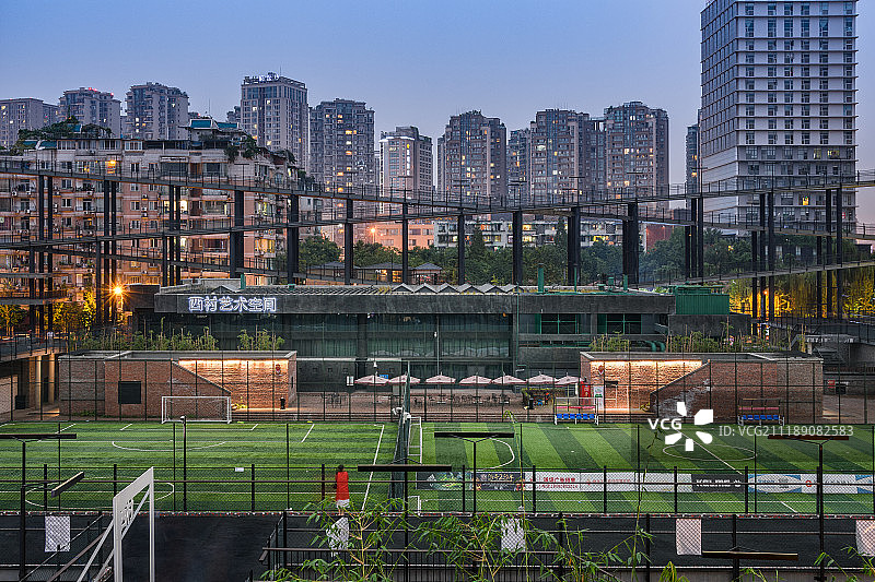 成都西村艺术空间 西村足球场 西村大院夜景风光图片素材