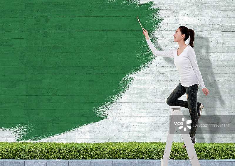 女人绘画图片素材