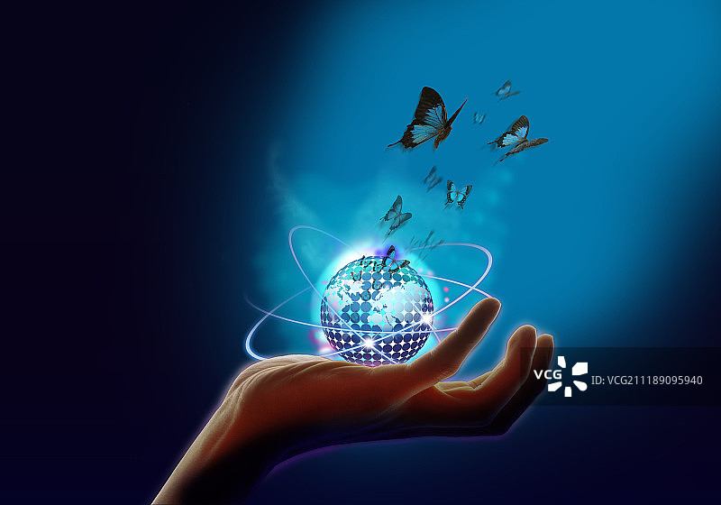 地球与蝴蝶图片素材