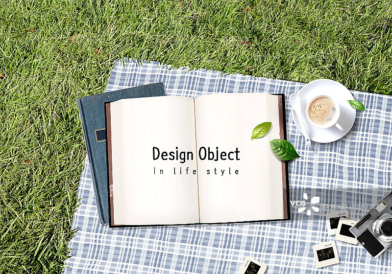 在桌子上图片素材