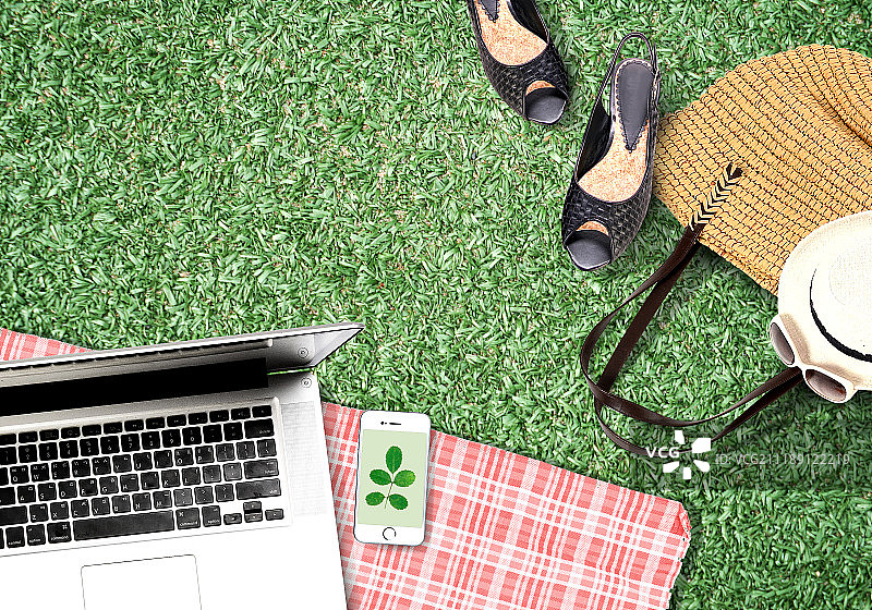 在桌子上图片素材