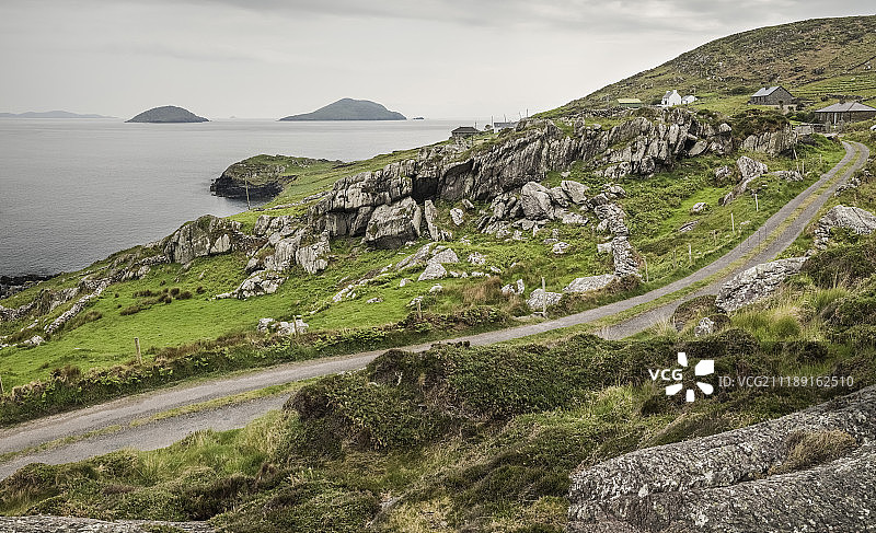 爱尔兰崎岖乡村碎石路背景图图片素材