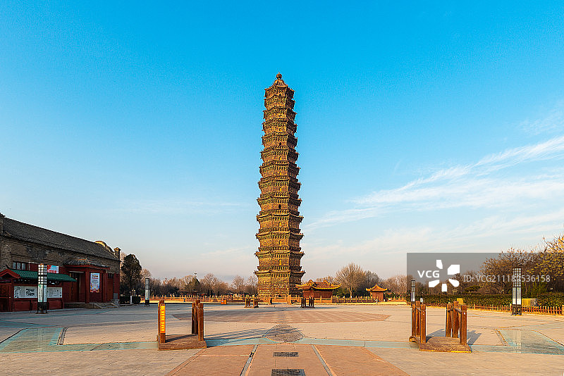 开封铁塔公园图片素材