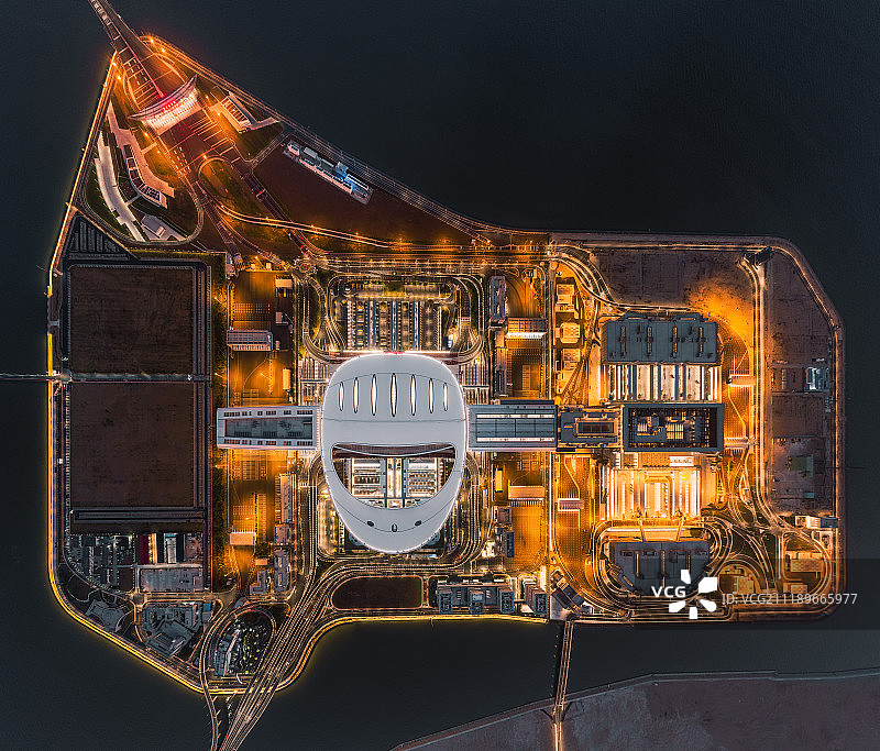 港珠澳大桥人工岛的夜晚图片素材