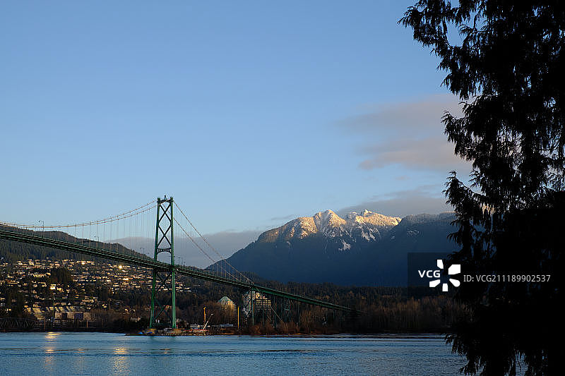 温哥华狮门大桥图片素材