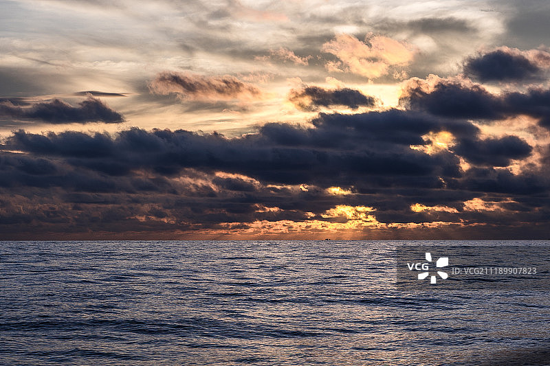 马六甲海峡日落图片素材