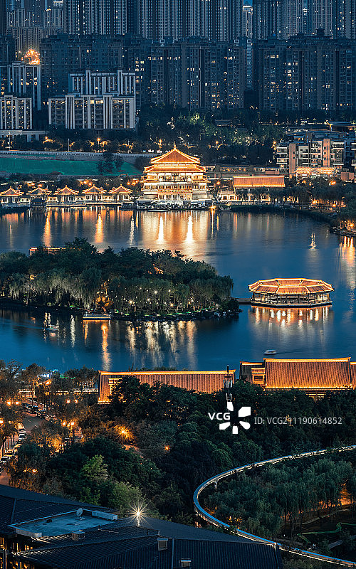 曲江池遗址公园夜景图片素材