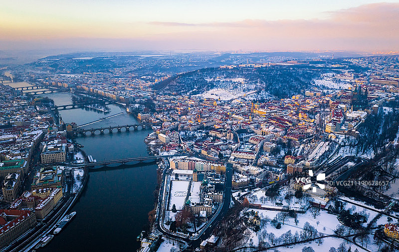 布拉格古城图片素材