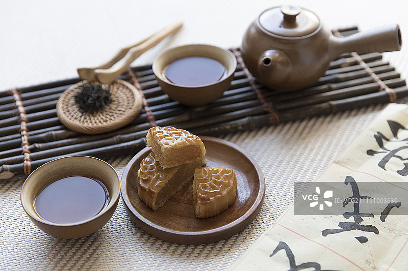 月饼和茶道图片素材