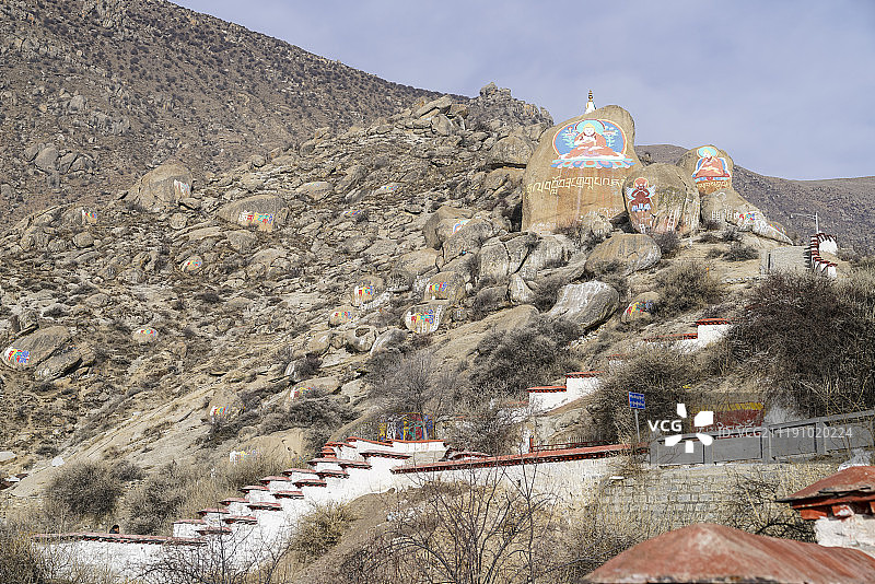 西藏拉萨哲蚌寺玛尼石图片素材