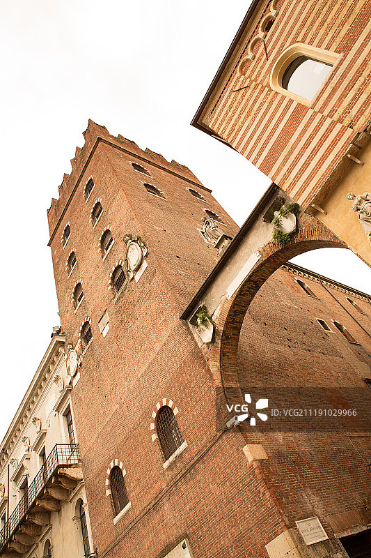 维罗纳历史建筑图片素材