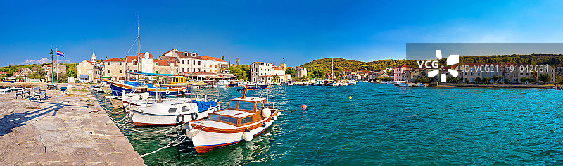 兹拉林岛港口全景图片素材