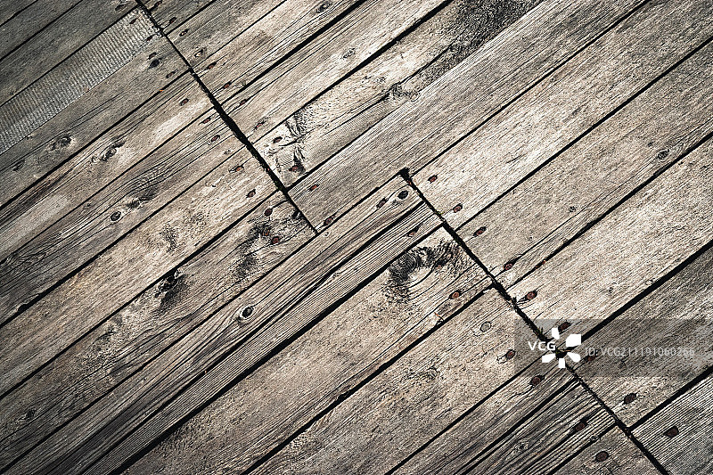 钉在一起的旧木板图片素材