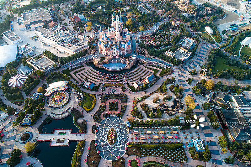 航拍 上海迪士尼乐园图片素材