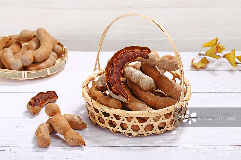 一篮罗望子图片素材