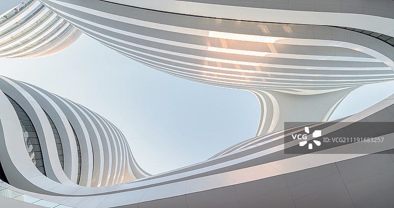 北京银河SOHO外部轮廓特写图片素材