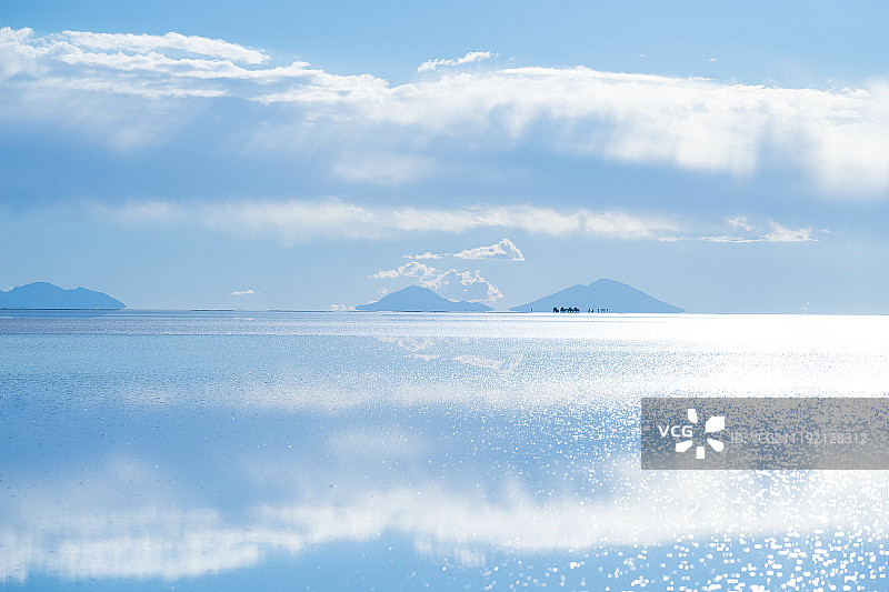 玻利维亚天空之镜图片素材