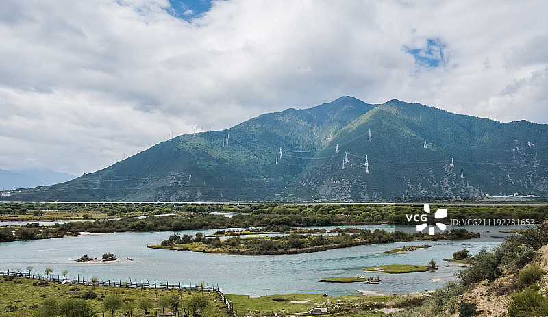 西藏自治区林芝市米林县雅尼国家湿地公园风景图片素材