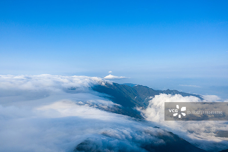 莲花山高山云海图片素材