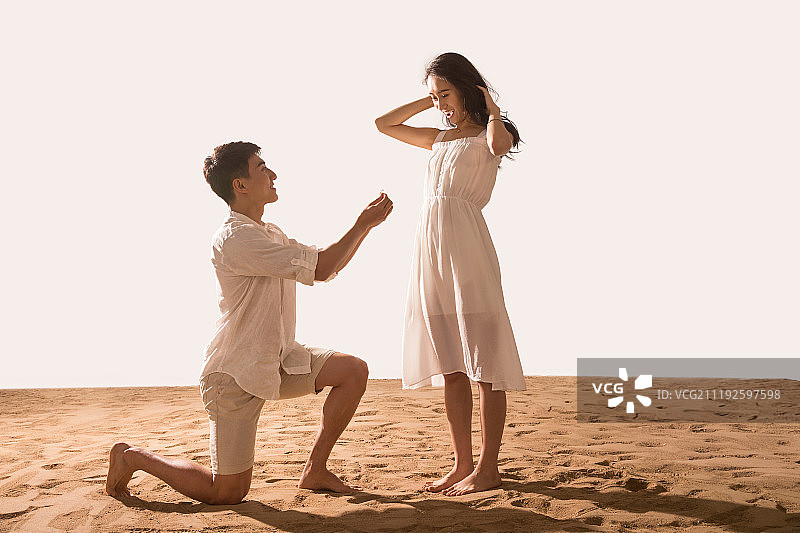 浪漫情侣图片素材