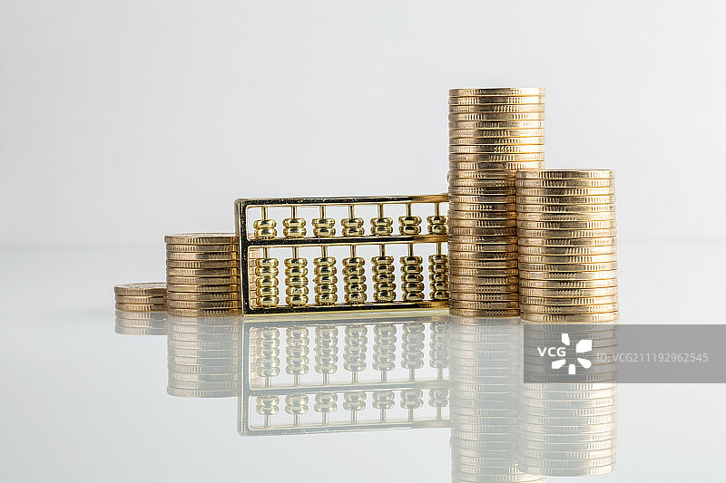 算盘与硬币图片素材