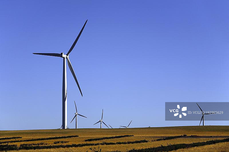 埃姆丘陵风力发电场风力涡轮机，默奇森，澳大利亚西澳大利亚州图片素材