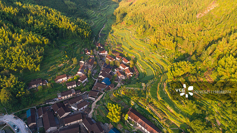 浙江丽水庆元百山祖合湖村图片素材