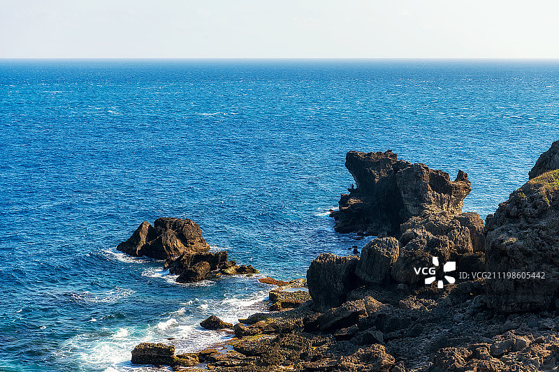 台湾南部恒春半岛垦丁猫鼻头公园户外风光图片素材