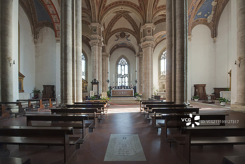 皮恩扎大教堂内部图片素材