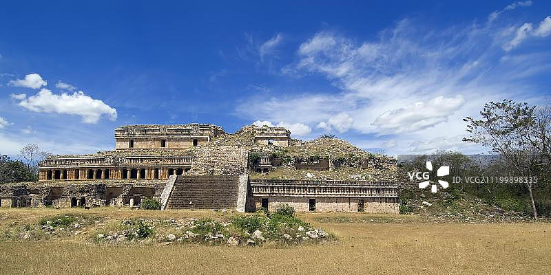 墨西哥尤卡坦半岛北部大宫殿遗址图片素材