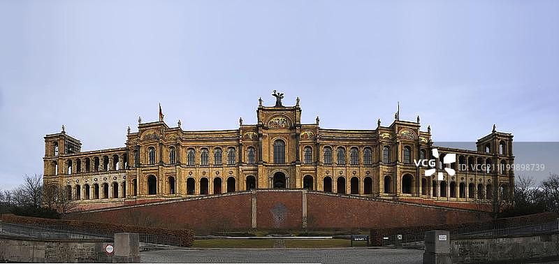 马克西米利安宫，巴伐利亚州议会大楼，德国慕尼黑图片素材