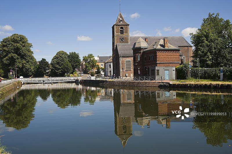 埃默里耶-奥杜安, 教堂和吊桥, 中央运河, 比利时埃诺省联合国教科文组织世界遗产图片素材