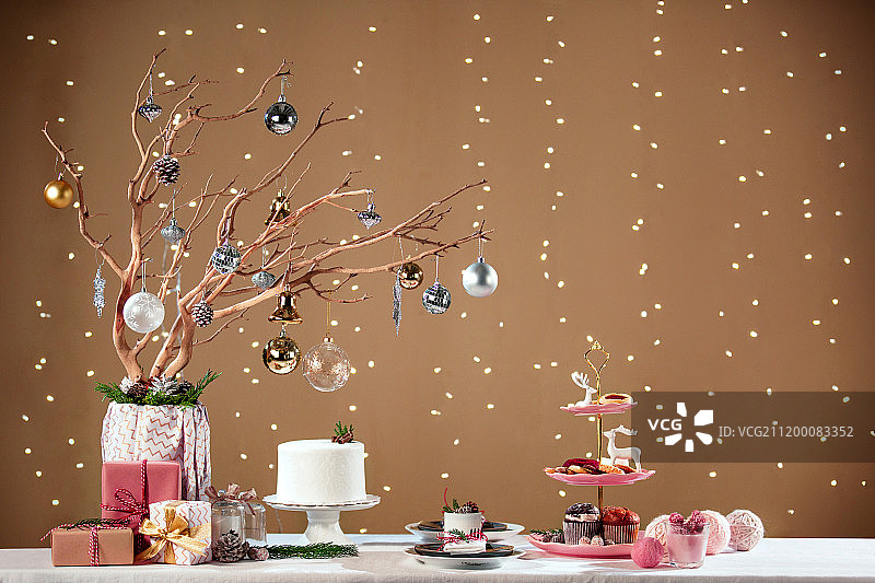 圣诞主题背景：美食、蛋糕、派对、下午茶、松饼、饼干和装饰图片素材