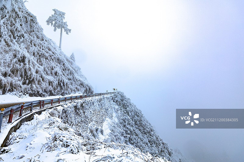 休兰山，雪季节图片素材