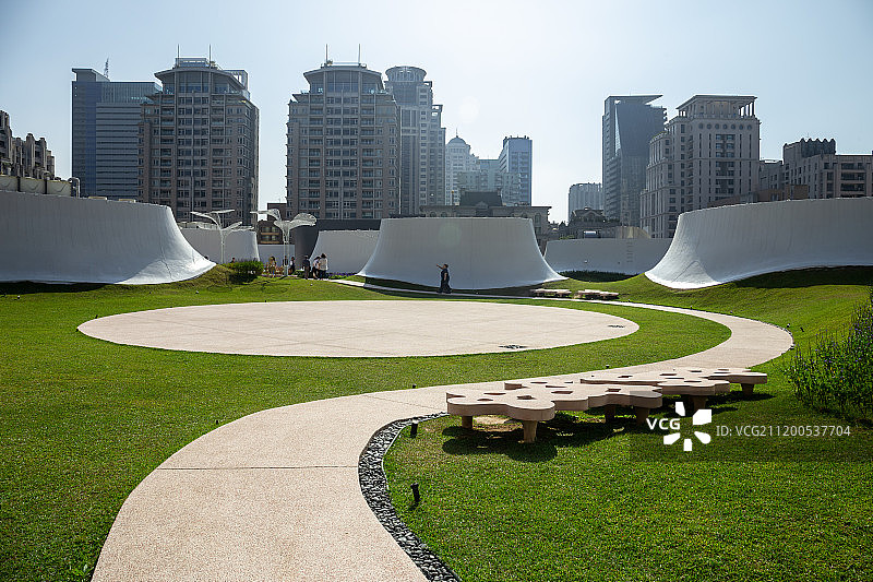 台中歌剧院屋顶花园图片素材