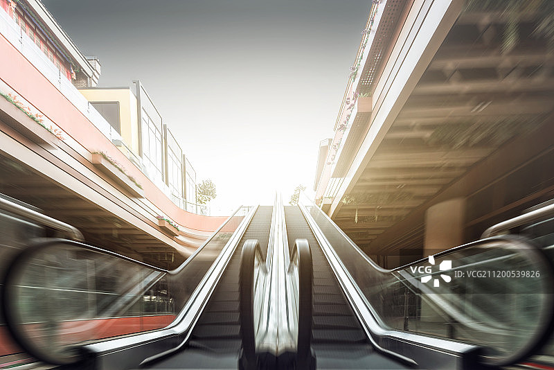 建筑内部的电梯图片素材