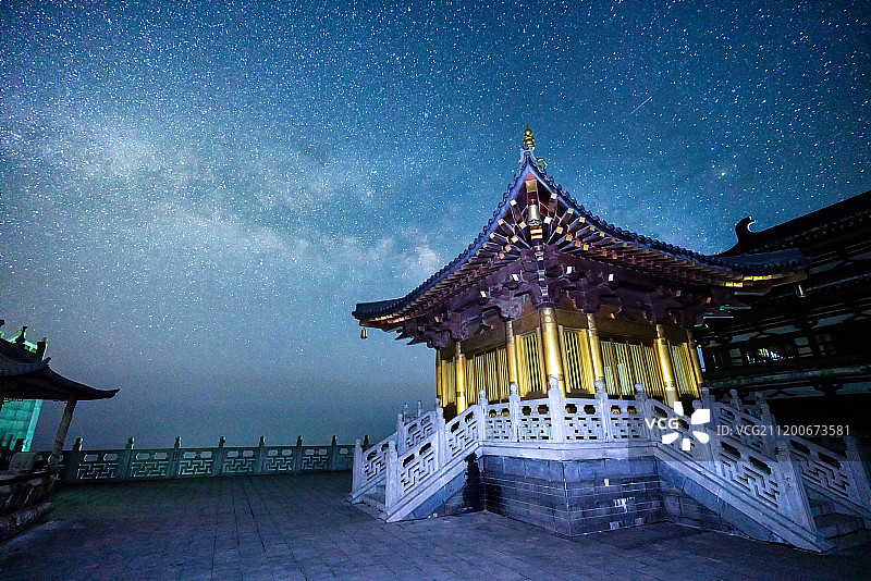 湖北省随州市大洪山风景区金顶星空图片素材