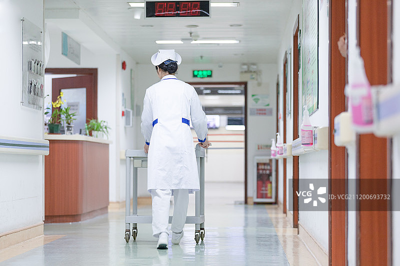 医院急诊门诊提示器设备带护理图片素材