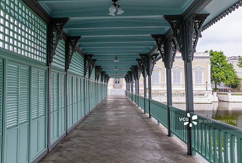 泰国大城邦芭茵夏宫走廊图片素材