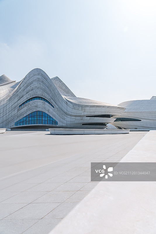 梅溪湖国家大剧院文化艺术中心城市天际线图片素材