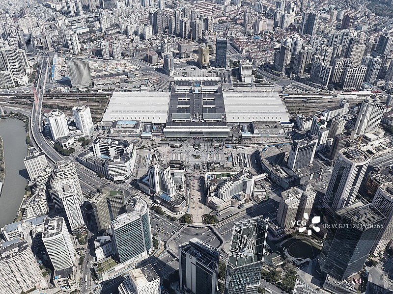 上海火车站上海站航拍全景图片素材