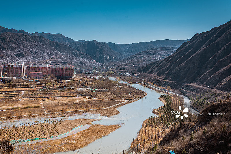 京西门头沟区永定河冲积平原图片素材