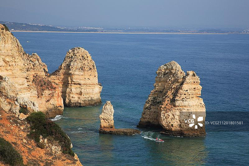 葡萄牙拉各斯蓬塔达皮耶达德海滩图片素材