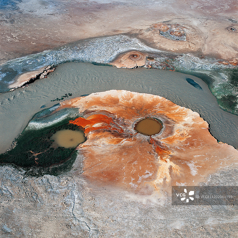 新疆阿克陶 木吉 泥火山图片素材