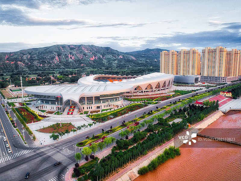 航拍中国甘肃临夏图片素材