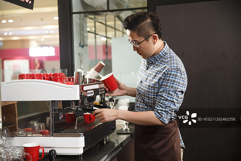 咖啡馆服务员图片素材
