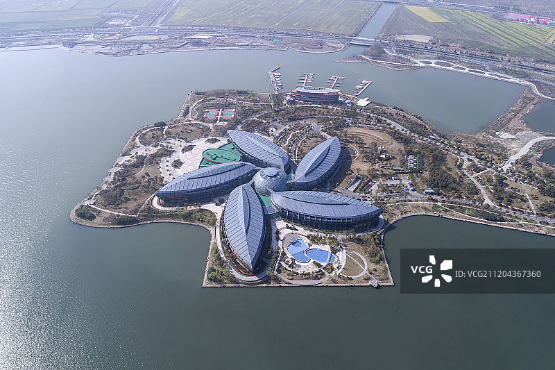 上海滴水湖风光图片素材