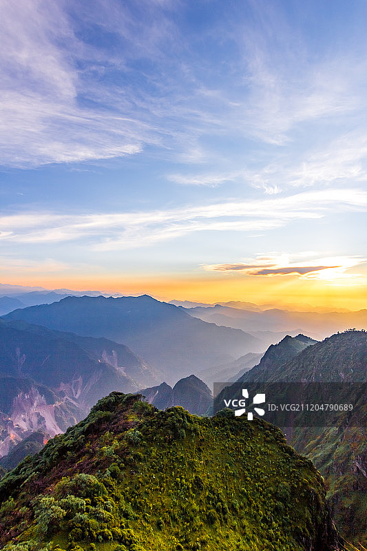 四川牛背山风光图片素材
