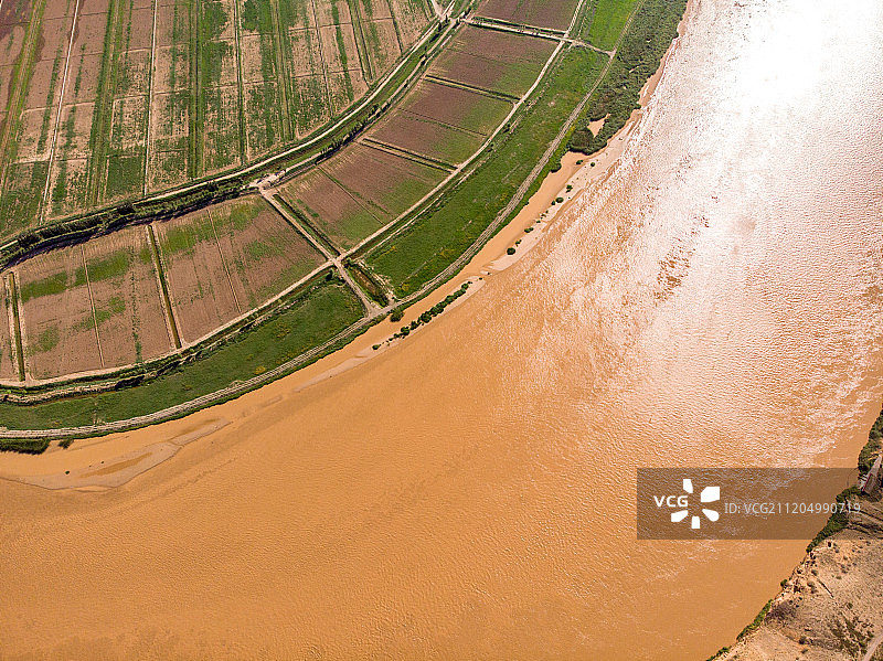 航拍黄河大峡谷图片素材