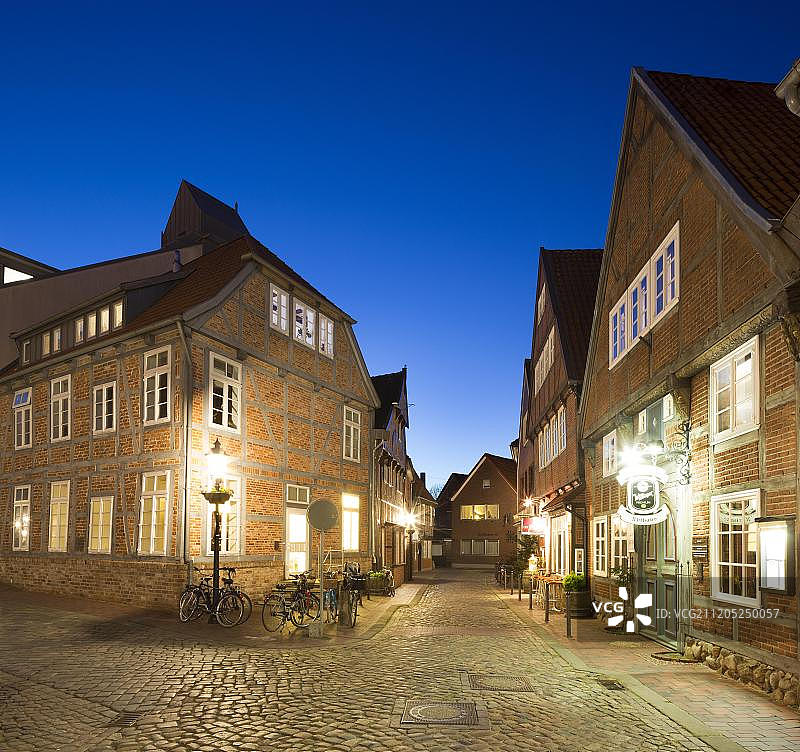 德国下萨克森州布克斯特胡德老城区的历史建筑图片素材
